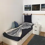 아파트 Lasiesta